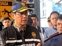 Menteri Keuangan (Menkeu) Purbaya Yudhi Sadewa  meninjau Pelabuhan Tanjung Priok pada Sabtu (6/6/2026). (CNBC Indonesia/Fergi Nadira)