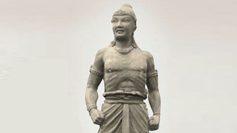 Patung Ken Arok, pendiri Kerajaan Singasari menurut Pararaton. (Tangkapan Layarwikimedia commoons/fair use)