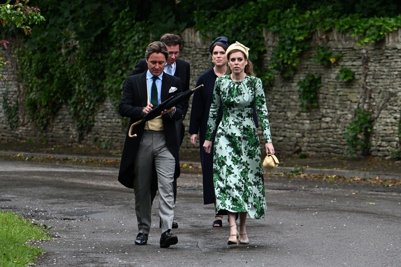 Peter Phillips resmi menikahi Harriet Sperling dalam upacara yang digelar di Gereja All Saints, Kemble, Cirencester, Inggris, Sabtu (6/6/2026). REUTERS/Dylan Martinez