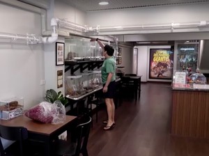 Video: Kafe di Thailand Ini Ramai Dikunjungi gegara Banyak Semut