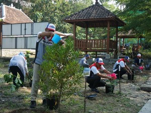 Pertamina Tanam 1.000 Pohon & Perkuat Inovasi Pengelolaan Sampah
