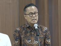 Kepala Badan Pengaturan Badan Usaha Milik Negara/Chief Operating Officer Danantara Indonesia Dony Oskariasaat konferensi pers pimpinan DPR bersama pemerintah, Senin (8/6/2026). (Dok. Istimewa)