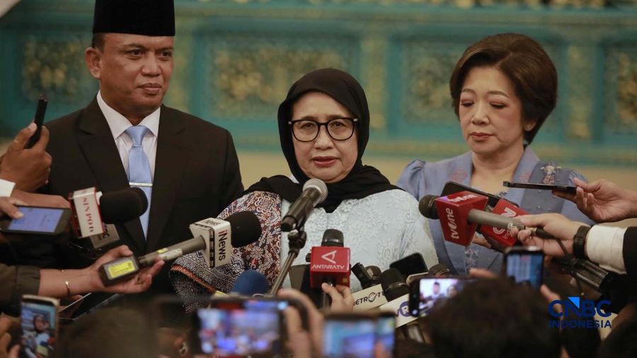 Kepala Badan Gizi Nasional, Nanik Sudaryati Deyang usai dilantik Presiden Prabowo Subianto di Istana Negara, Jakarta, Senin (8/6/2026). (CNBC Indonesia/Muhammad Sabki)
