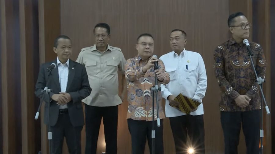 Foto: Wakil Ketua Dewan Perwakilan Rakyat dari Fraksi Gerakan Indonesia Raya Sufmi Dasco Ahmad memimpin rapat koordinasi dengan pemerintah di Gedung Nusantara II, Kompleks Parlemen, Senayan, Jakarta Pusat, Senin (8/6/2026) pagi. (Tangkapan Layar YouT