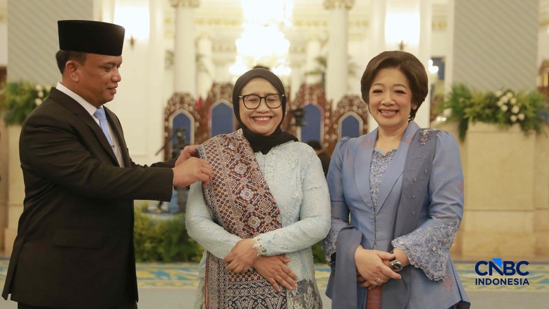 Presiden Prabowo Subianto Melantik Kepala dan Wakil Kepala BGN serta Penasihat Khusus Presiden di Istana Negara, Jakarta, Senin (8/6/2026). (CNBC Indonesia/Muhammad Sabki)