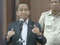 Menteri ESDM, Bahlil Lahadalia 	Menteri Sekretaris Negara Prasetyo Hadi saat konferensi pers pimpinan DPR bersama pemerintah, Senin (8/6/2026). (Dok. Istimewa)
