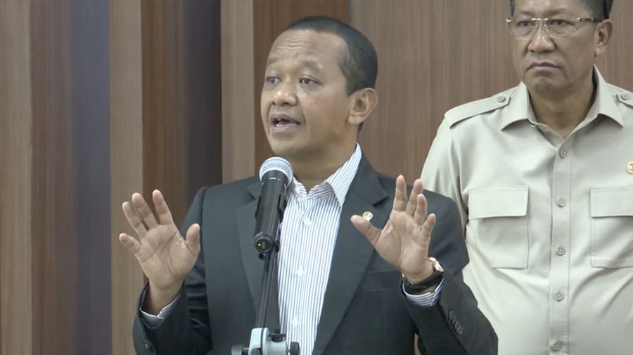 Menteri ESDM, Bahlil Lahadalia Menteri Sekretaris Negara Prasetyo Hadi saat konferensi pers pimpinan DPR bersama pemerintah, Senin (8/6/2026). (Dok. Istimewa)