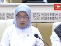 Menteri PAN-RB Rini Widyantini dalam rapat dengar pendapat (RDP) bersama Komisi II DPR RI, Senin (8/6/2026). (Tangkapan Layar Youtube/TVR Parlemen)