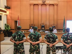 4 Prajurit TNI Penyiram Air Keras Andrie Yunus Hadapi Sidang Vonis Hari Ini