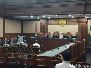 Eks Pejabat Bea Cukai Dikenalkan Anggota BPK ke Bos Blueray, Bahas Hal Ini