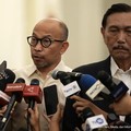 Anggota Dewan Ekonomi Nasional (DEN), Chatib Basri saat menyampaikan keterangan kepada media usai melakukan pertemuan dengan Presiden Prabowo Subianto di Istana Negara, Jakarta, Selasa (9/6/2026). (Tangkapan Layar Youtube/Sekretariat Presiden)
