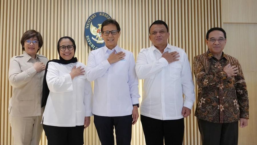 Foto: Kepala Badan Gizi Nasional (BGN) Nanik Sudaryati Deyang mengadakan pertemuan dengan Menteri Kesehatan Budi Gunadi di kantor Kementerian Kesehatan, Jakarta, Selasa (9/6/2026). (Dokumentasi BGN)