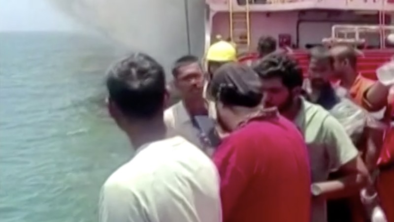 Pasukan Amerika Serikat melumpuhkan sebuah kapal tanker minyak tanpa muatan di Teluk Oman pada Senin (8/6/2026) setelah kapal tersebut mencoba berlayar menuju pelabuhan di Iran.