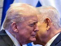 Presiden AS Donald Trump dan PM Israel Benjamin Netanyahu. (REUTERS/Evelyn Hockstein/Pool/File Photo)