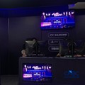 Sejumlah warnet gaming di Jakarta dipadati para penggemar BTS pada Selasa (9/6/2026) jelang dimulainya penjualan tiket konser BTS World Tour "ARIRANG" in Jakarta. (CNBC Indonesia/Fergi Nadria)