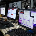 Suasana berbeda terlihat di sejumlah warnet gaming di Jakarta pada Selasa (9/6/2026), jelang dimulainya penjualan tiket konser BTS World Tour "ARIRANG" in Jakarta. (CNBC Indonesia/Tri Susilo)