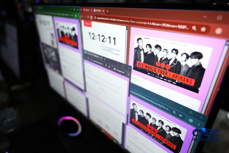 Suasana berbeda terlihat di sejumlah warnet gaming di Jakarta pada Selasa (9/6/2026), jelang dimulainya penjualan tiket konser BTS World Tour