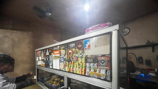 Kebiasaan Warga RI Nongkrong di Warkop Berubah, Kamu Juga Ikutan?