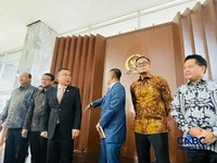 Wakil Ketua DPR RI, Sufmi Dasco bertemu pimpinan Bank Himbara. (CNBC Indonesia/Romys Bhinekasari)