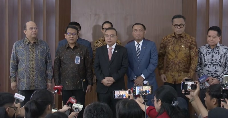 Wakil Ketua DPR RI, Sufmi Dasco bertemu pimpinan Bank Himbara. (CNBC Indonesia/Romys Bhinekasari)