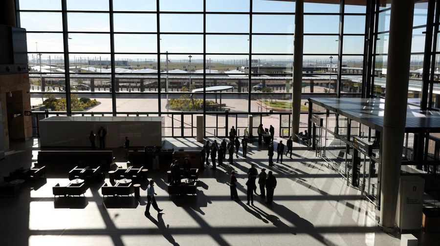Aula kedatangan di Bandara Internasional Western Sydney, setelah Qantas Airways dan Jetstar mengumumkan akan meluncurkan layanan penumpang komersial setelah pembukaannya pada 25 Oktober, di Luddenham, Western Sydney, Australia, 10 Juni 2026.