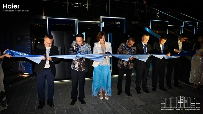 Haier meluncurkan Horizon Collection di Jakarta, menghadirkan kulkas premium dengan teknologi penyimpanan segar, kapasitas besar, dan fitur pemurnian udara. (Dok. Haier)