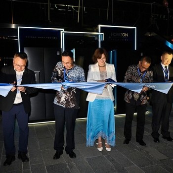 Haier meluncurkan Horizon Collection di Jakarta, menghadirkan kulkas premium dengan teknologi penyimpanan segar, kapasitas besar, dan fitur pemurnian udara. (Dok. Haier)