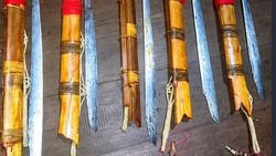 Denting Logam di Tangan Saini, Jaga Tradisi Mandau Lebih dari 40 Tahun