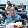 Menteri Perindustrian, Agus Gumiwang Kartasasmita saat Raker dengan Komisi VII DPR RI, Rabu (10/6/2026). (YouTube/TVR Parlemen)