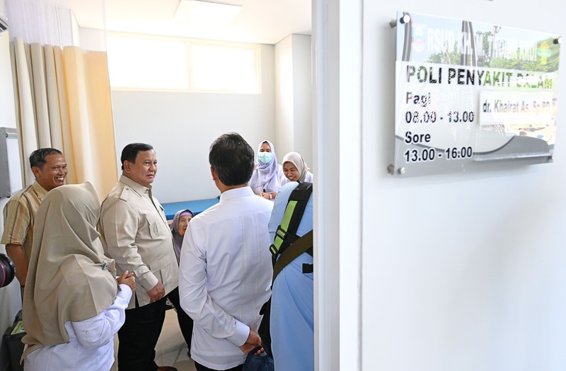 Presiden Prabowo Subianto meresmikan Rumah Sakit Umum Daerah (RSUD) KH. Muhammad Thohir Krui di Kabupaten Pesisir Barat, Lampung, Rabu (10/6/2026). (Dok. BPMI Sekretariat Presiden/Muchlis Jr)