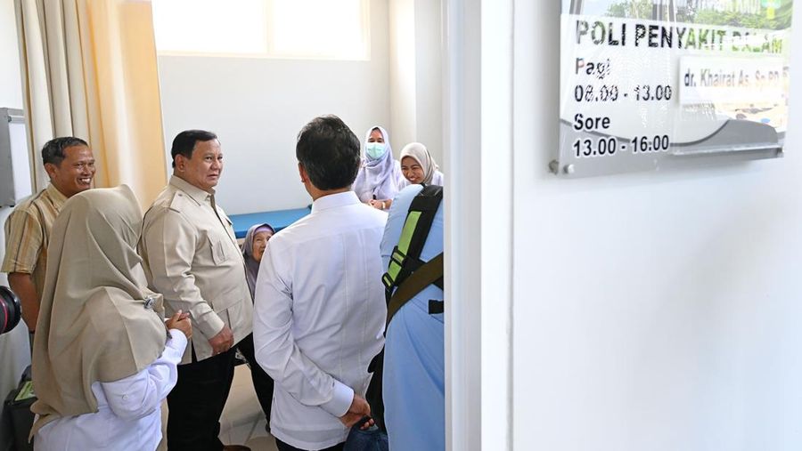 Presiden Prabowo Subianto meresmikan Rumah Sakit Umum Daerah (RSUD) KH. Muhammad Thohir Krui di Kabupaten Pesisir Barat, Lampung, Rabu (10/6/2026).
