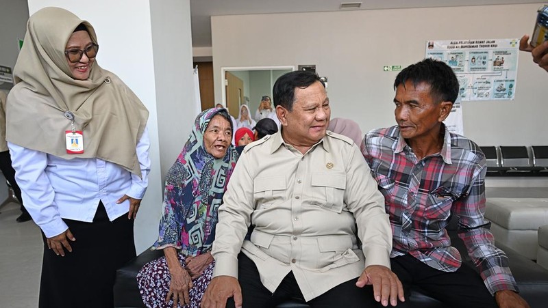 Presiden Prabowo Subianto meresmikan Rumah Sakit Umum Daerah (RSUD) KH. Muhammad Thohir Krui di Kabupaten Pesisir Barat, Lampung, Rabu (10/6/2026).