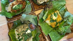 5 Nasi Bakar Enak di Jakarta, Isinya Komplet dengan Harga Mulai Rp 19 Ribuan