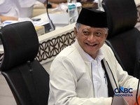 Menteri Pekerja Umum (PU) Dody Hanggodo saat mengikuti rapat kerja dengan Komisi V DPR RI di Gedung DPR RI, Jakarta, Kamis (11/6/2026). (CNBC Indonesia/Muhammad Sabki)