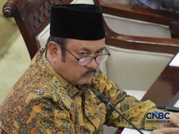 Menteri Perencanaan Pembangunan Nasional (PPN)/Kepala Bappenas Rachmat Pambudy dalam Rapat Kerja bersama Komisi XI DPR RI, Jakarta, Kamis (11/6/3036). (CNBC Indonesia/Muhammad Sabki)