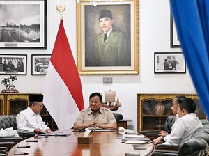 Mendikdasmen Harap Prabowo Hadiri Wisuda 12.500 Guru Penerima Beasiswa