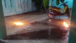 Teror Pelemparan 2 Bom Molotov ke Rumah Anggota Bawaslu Maluku