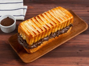 5 Roti Bakar Enak Buat Ngemil Sore, Ada yang Legendaris hingga Kekinian