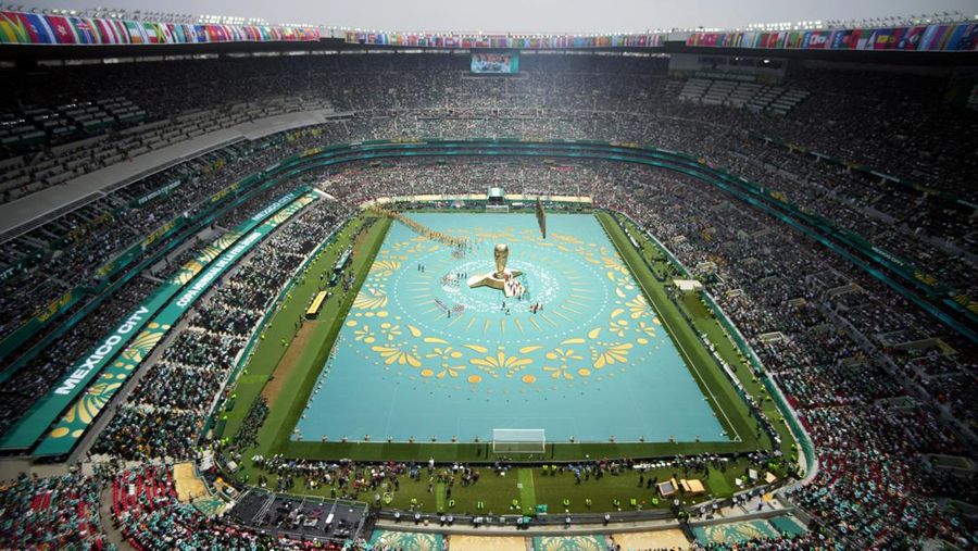 Pemandangan umum para penampil terlihat selama upacara pembukaan sebelum pertandingan Grup A FIFA World Cup 2026 antara Mexico national football team dan South Africa national football team di Estadio Azteca, Kamis (11/6/2026).