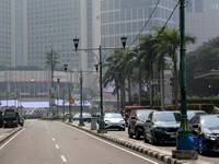 Suasana jelang demo mahasiswa di kawasan Bundaran HI, Jakarta, Jumat (12/6/2026). (CNBC Indonesia/Muhammad Sabki)