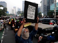 Jam Pulang Kerja Lumpuh, Macet Total Tosari-Sudirman Imbas Demo