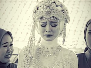 Viral Pengantin Perempuan Menikah Tanpa Wali, Ayahnya Malah Jalan-jalan