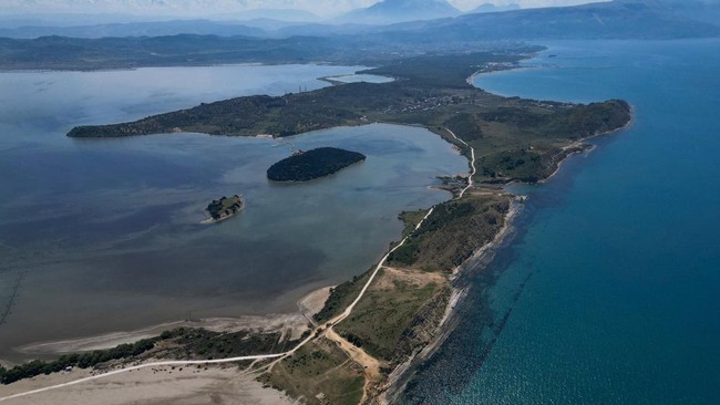 Begini Penampakan Surga Albania yang Mau Jadi Resor Menantu Trump