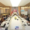 Kepala BP BUMN sekaligus COO Danantara Indonesia, Dony Oskaria, menggelar rapat bersama Komisaris Utama dan Direktur Utama Himbara, Senin (15/6/2026). (Tangkapan Layar Instagram)