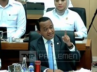 Menteri ESDM Bahlil Lahadalia dalam Raker bersama Komisi XII DPR RI. (Tangkapan Layar Youtube)