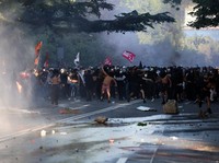 Chaos! New York Tiba-Tiba Rusuh, 1 Orang Ditembak & 4 Orang Ditikam