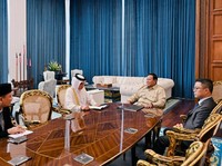 Presiden Prabowo Subianto menerima kunjungan kehormatan Menteri Negara Urusan Luar Negeri Qatar, Yang Mulia Sultan bin Saad Al-Muraikhi, di Istana Merdeka Jakarta, Senin, (15/6/2026). (Dok. BPMI Sekretariat Presiden)