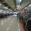 Suasana penjualan mobil bekas di MGK Kemayoran, Jakarta,  Senin (15/6/2026). (CNBC Indonesia/Ferry Sandi)