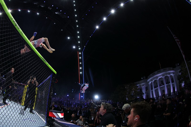 Fireworks explode during UFC Freedom 250, on the South Lawn of the White House, in Washington, D.C., U.S., June 15, 2026,      Jacquelyn Martin/Pool via REUTERS     TPX IMAGES OF THE DAY
