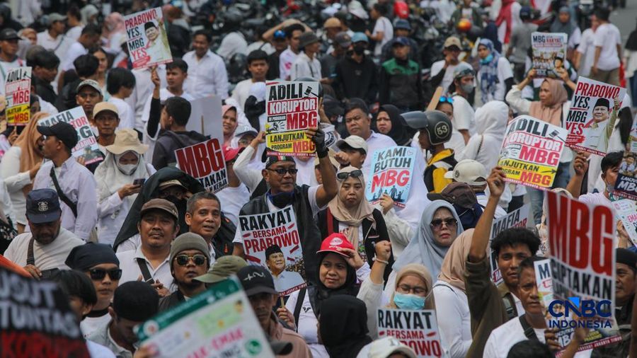 Demo Dukung MBG